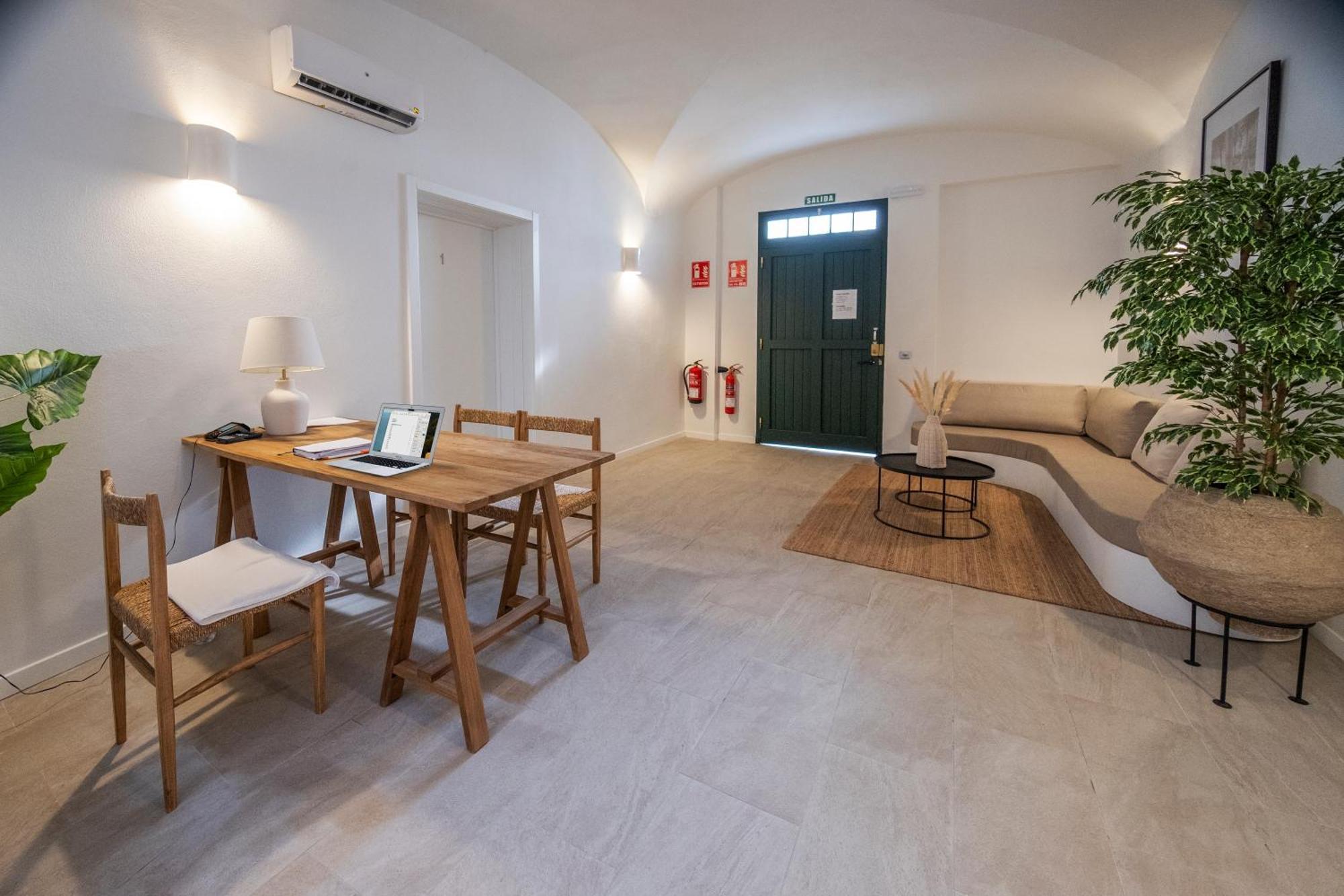 Tres Tocs Hotel Ciutadella  Eksteriør billede
